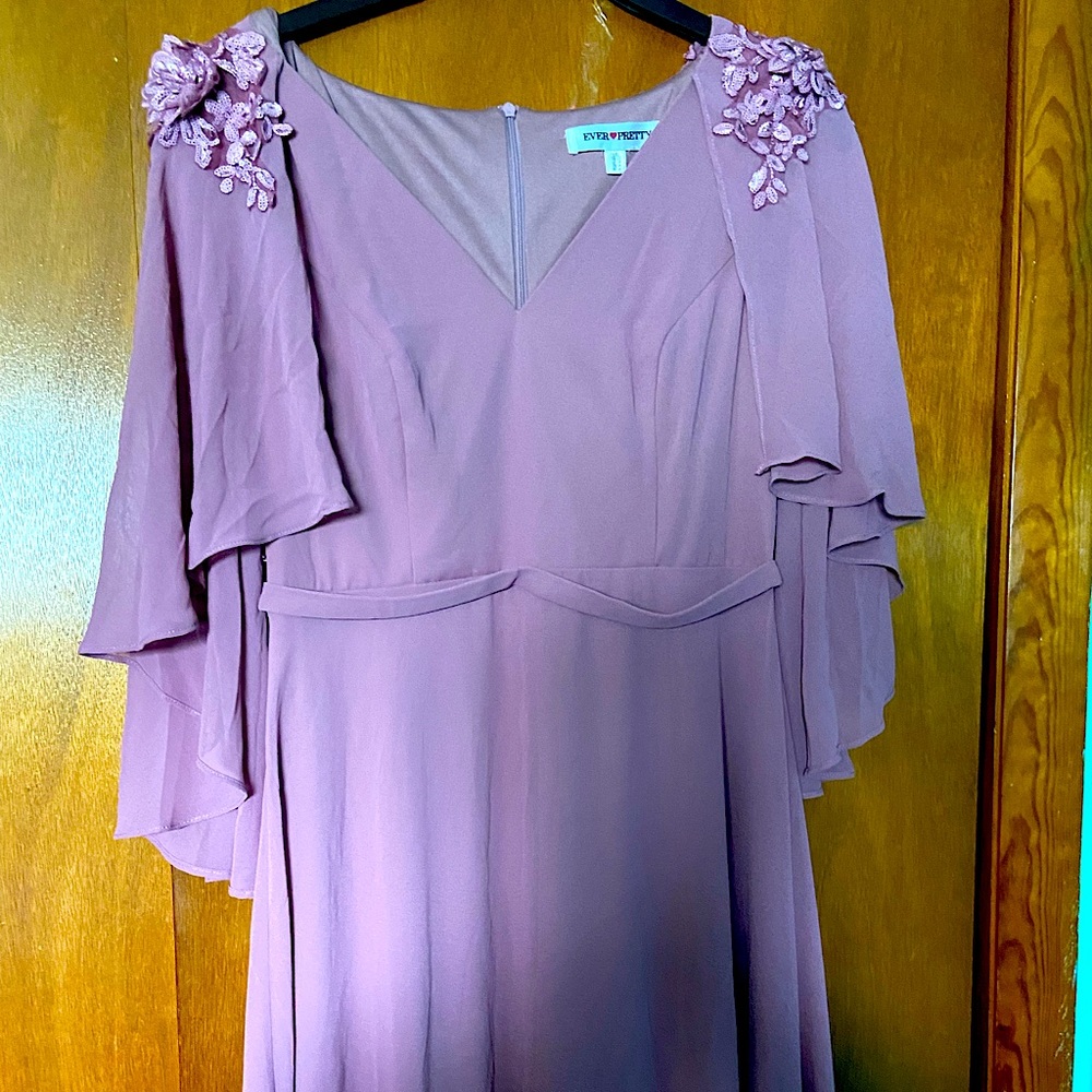 A mother of the bride dress, half sleeve with v neck